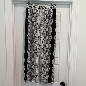 Lilly Pulitzer Black and White Patterned Pants